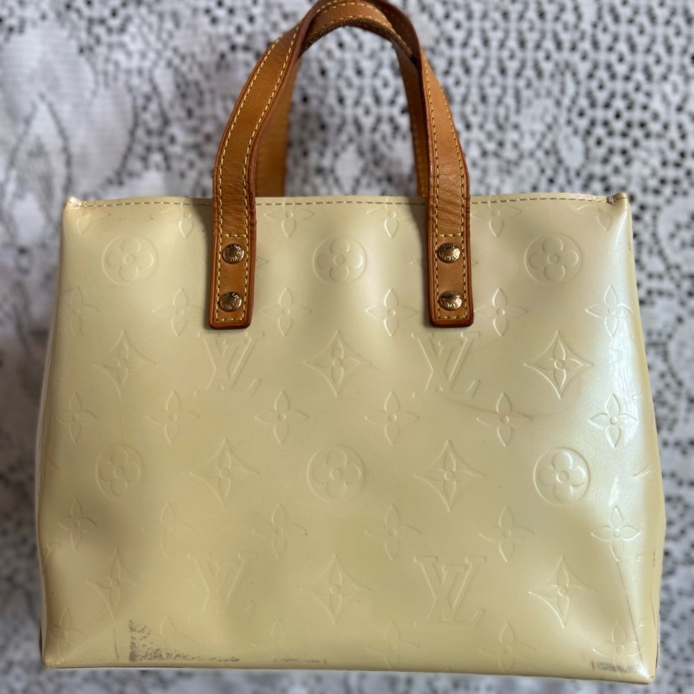 PRELOVED AUTHENTIC LOUIS VUITTON MINI VERNIS HANDBAG